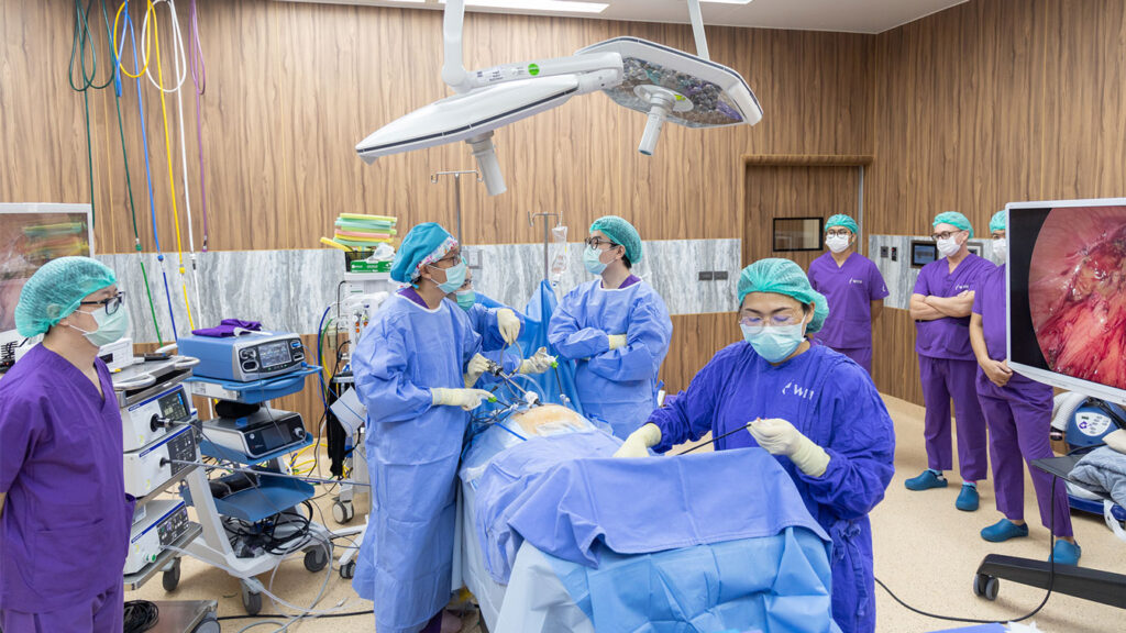 ภาวะ รูทวารทะลุช่องคลอด (Recto-Vaginal Fistula)